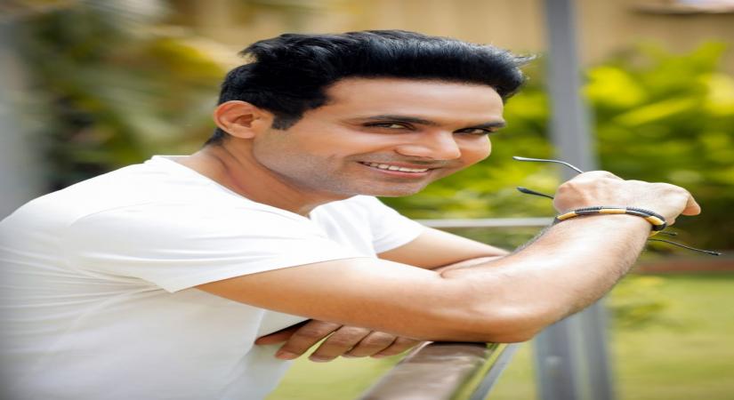 Actor Salim Diwan adopts 20 children, will look after their education.