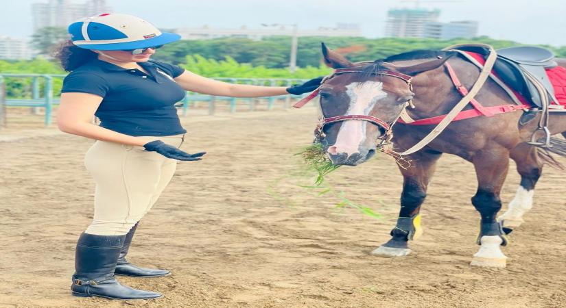 Kangana Ranaut spends her mornings with her horse 'Lightening'