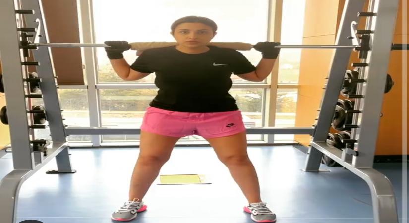 Parineeti Chopra engages in heavylifting for now(Photo:Instagram)