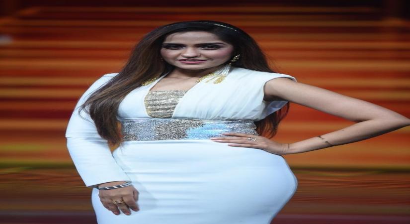 Asees Kaur on working with AR Rahman: It was an instant yes from me