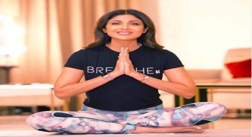 On Int'l Yoga Day, Shilpa Shetty suggests asana for Covid recovery.(photo:Instagram)