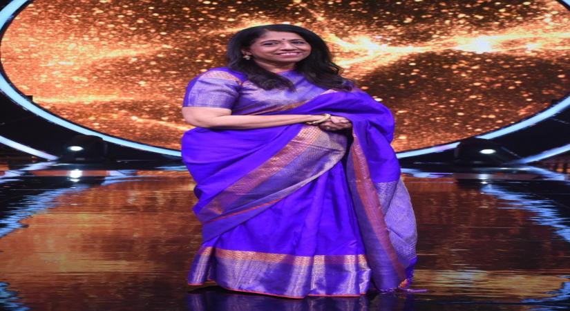 Kavita Krishnamurthy shares story behind lyrics of 'Hawa Hawai'