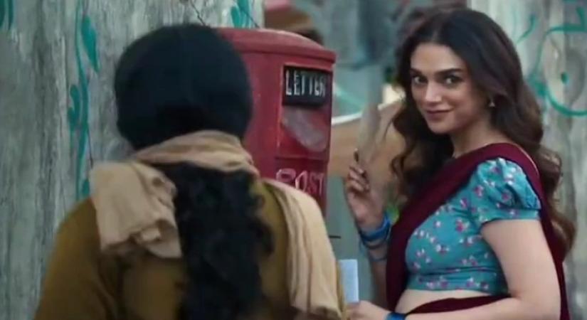 Aditi Rao Hydari's Malayalam debut film 'Sufiyum Sujatayum' turns one.(photo:Instagram)