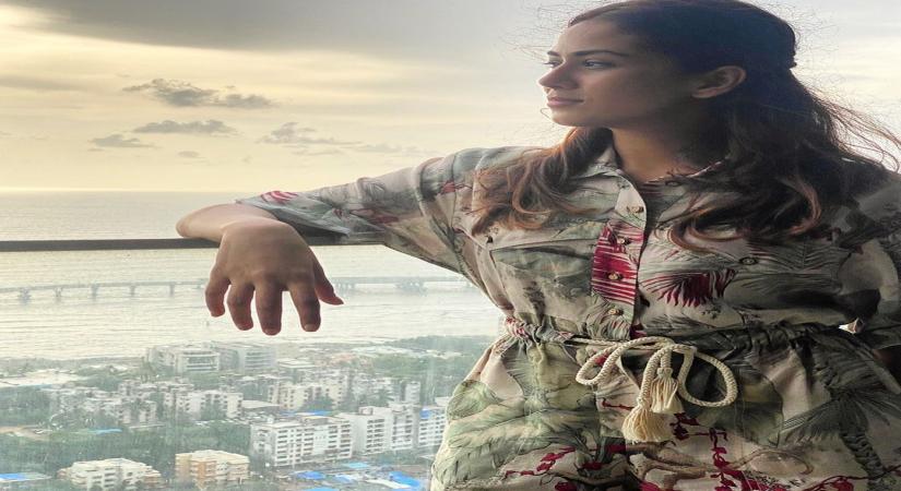 Mira Kapoor dazzles in a sunset picture