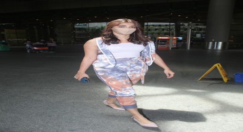Mumbai: Indian actress Pooja Hegde Spotted at Airport Arrival on Thursday July 15, 2021.(Photo: Sanjay Tiwari/IANS)