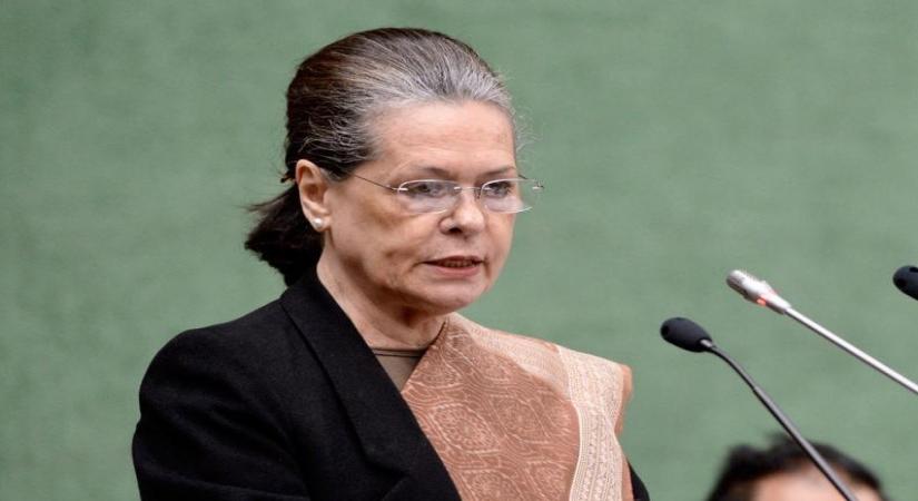 With passing away of Dilip Kumar, Golden Age of Indian cinema has come to an end: Sonia