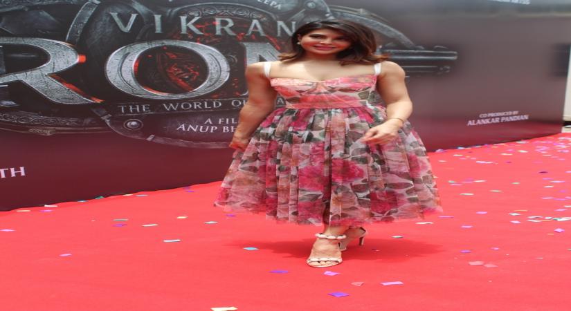 Mumbai: Jacqueline Fernandez at Vikrant Rona poster launch at Andheri on Saturday July 31, 2021.(Photo: Sanjay Tiwari/IANS)