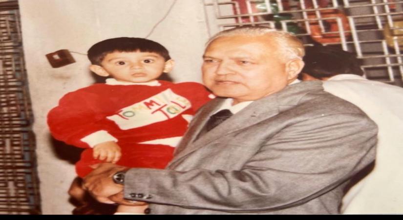 Kartik Aaryan mourns demise of maternal grandfather (Photo:instagram)