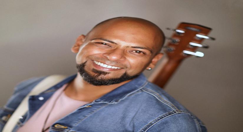 Singer Geet Sagar on his double debut as actor-lyricist with '14 Phere'