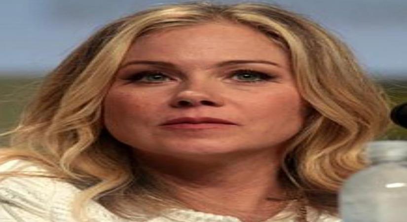 Christina Applegate.