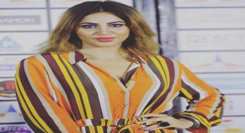 Arshi fires a salvo at Divya in catfight on 'Bigg Boss OTT' sidelines