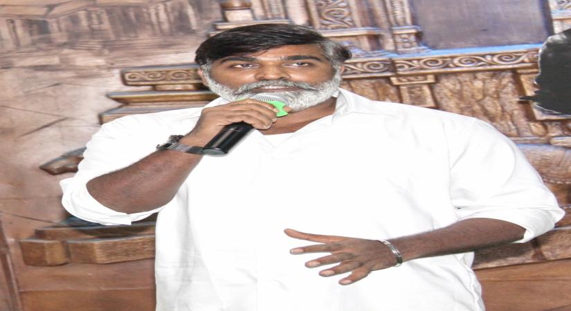 Vijay Sethupati launches music video of 'Kaami Kaami'