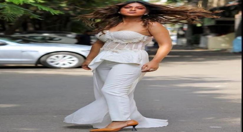 Nia Sharma says she wants Pratik to be her connection in Bigg Boss OTT house