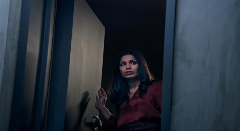 IANS Review: 'Intrusion' : Manipulative, shallow derivative of a home-invasion thriller.