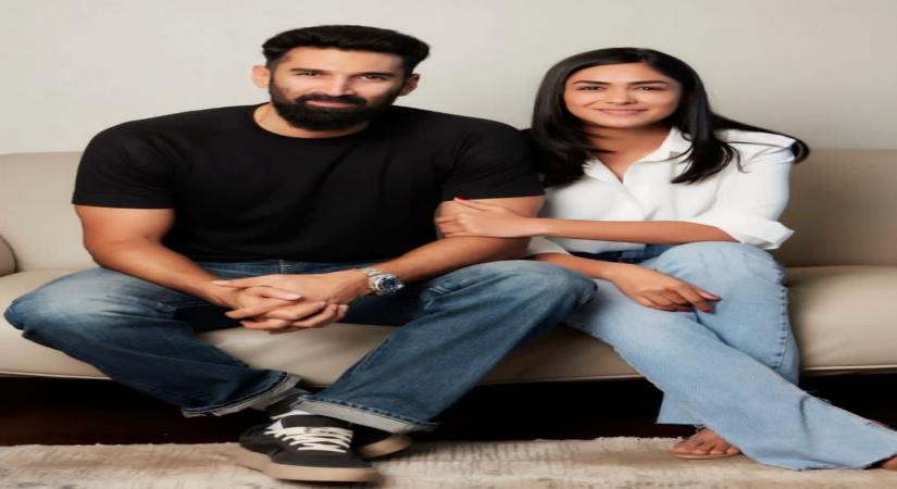 Mrunal Thakur joins Aditya Roy Kapur in  Thadam remake.