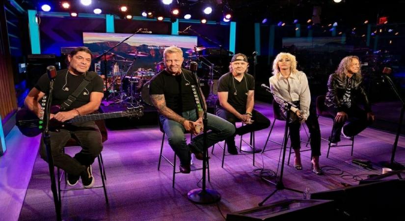 Miley Cyrus and Metallica perform 'Nothing Else Matters' on 'The Howard Stern show'