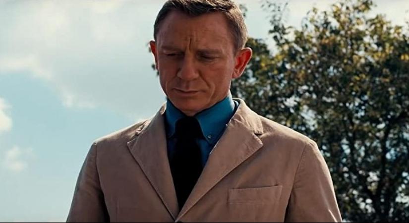 Daniel Craig.