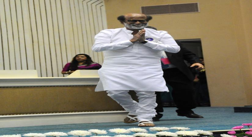 Rajinikanth undergoes surgical procedure, to be discharged in a few days (Ld)