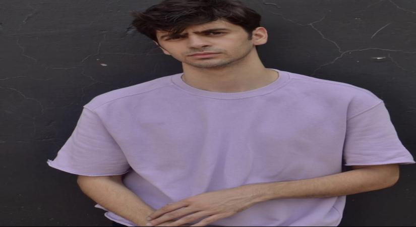 Indie artiste Arnav MaggoÃ¢ÂÂs music video Ã¢ÂÂLook At Me NowÃ¢ÂÂ unveiled.