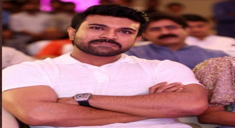 Telugu star Ramcharan Teja visits Puneeth's residence