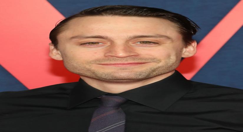 As 'SNL' host, 'Succession' star Kieran Culkin talks about 'Roman Roy'.