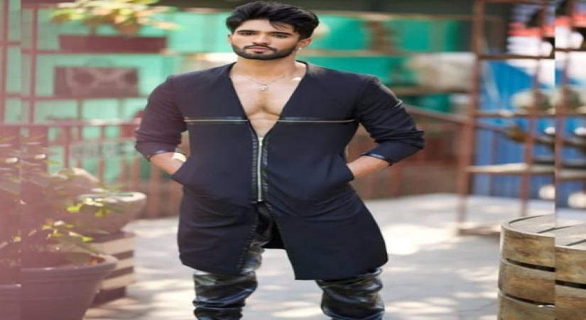 Zeeshan Khan raises questions on the rules of 'Bigg Boss 15'.(photo:instagram)