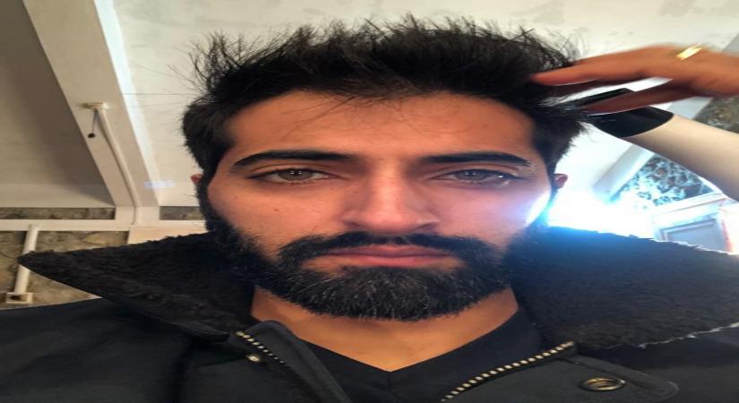 Akshay Oberoi.