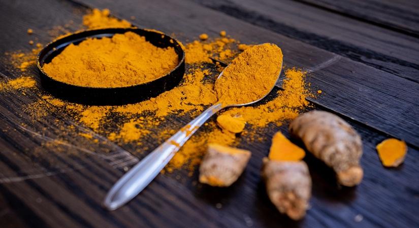 Turmeric is one such magic ingredient that keeps you healthy
