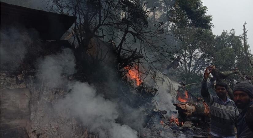 Air crashes claimed many prominent personalities in the past