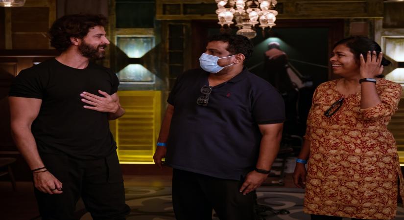 HRITHIK, SAIF-STARRER VIKRAM VEDHA SLATED FOR GLOBAL RELEASE.