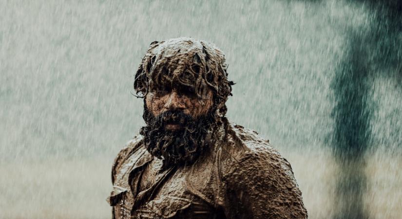 Country's first  'off roader' multilingual film,  set for release in 1500 screens on Friday.