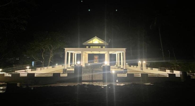 Memorial built by producer Thai Saravanan for his late mother