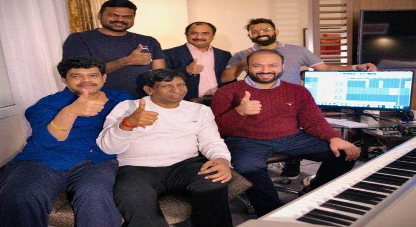 Vadivelu, director Suraaj back in London for music of 'Naai Sekar Returns'.