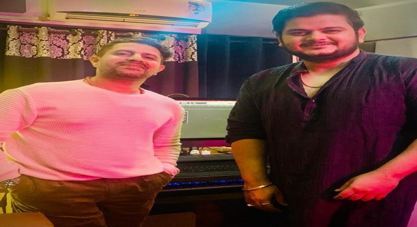 Faruk Kabir collaborates with Vishal Mishra.