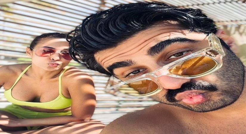 Malaika Arora teases 'Mr Pouty' Arjun Kapoor with new photo, he shares unseen video from their Maldives trip.(Photo:Instagram)