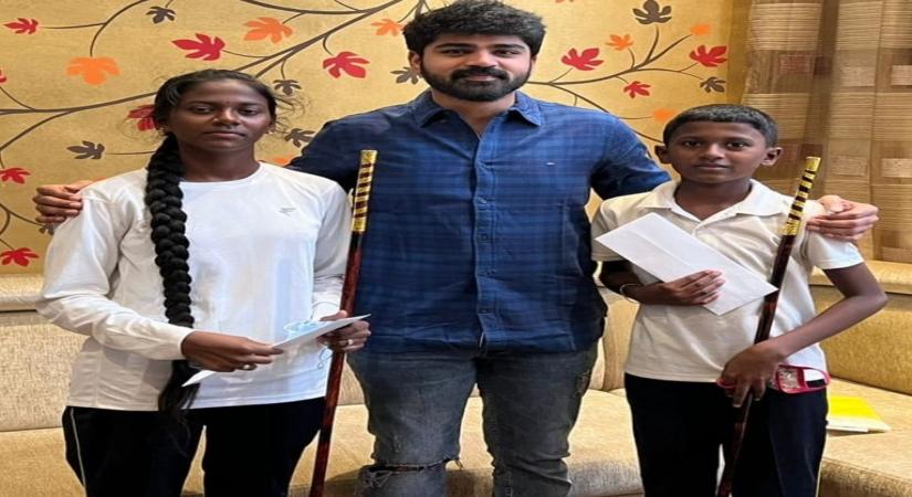 Shirish lends a helping hand to 2 Silambarasan champions from TN.