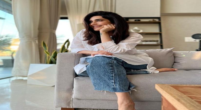 Karishma Tanna to play journalist Jigna Vora whose book inspired 'Scoop'.