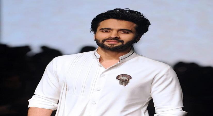 Jackky Bhagnani ventures into music, to release Tiger Shroff's English pop track.