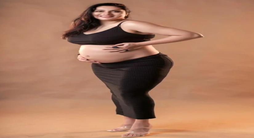 Namitha.