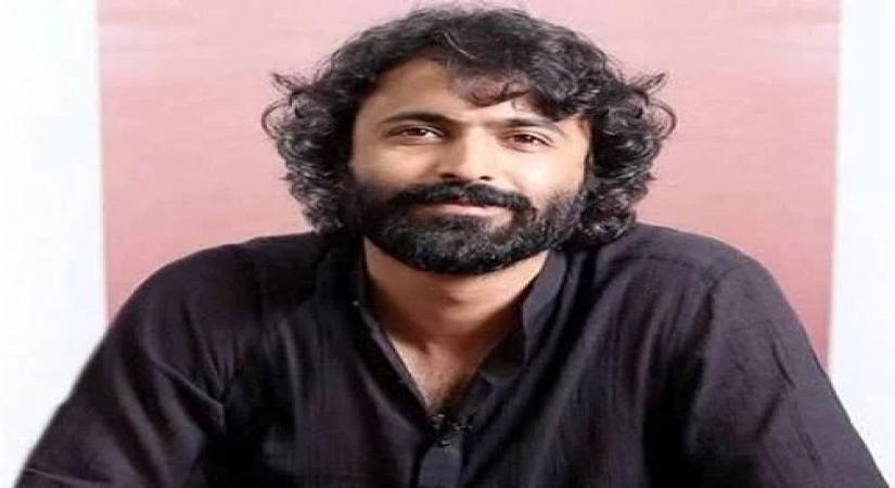 Advait Chandan shares heartfelt note for Aamir Khan, calls him 'Mahapurush'.