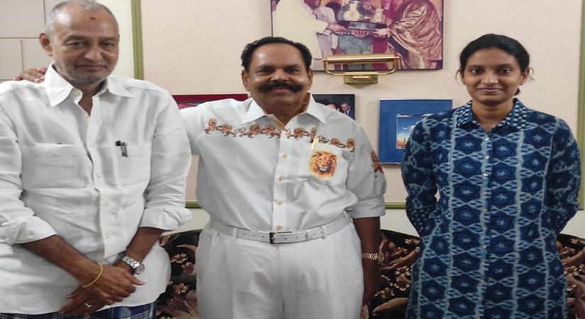 National Award winner Thota Tharani's daughter to join him as Art director in 'Gentleman 2'.