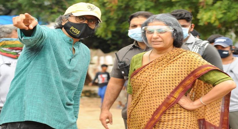 Nagesh Kukunoor was confident about me in this role: Suhasini Maniratnam on her character in 'Modern Love Hyderabad'