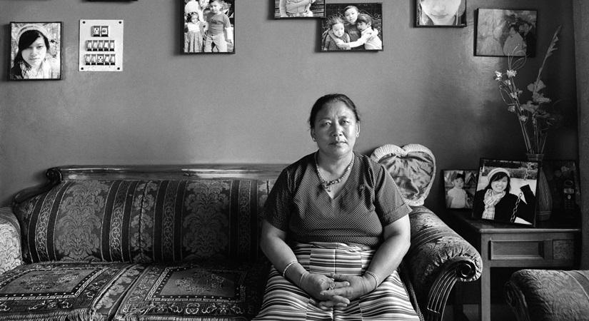 Rinchen Norzon at home, Majnu Ka Tilla, Delhi, 2009. (Photo Credit: Serena Chopra)
