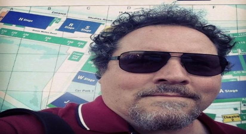 Jon Favreau.