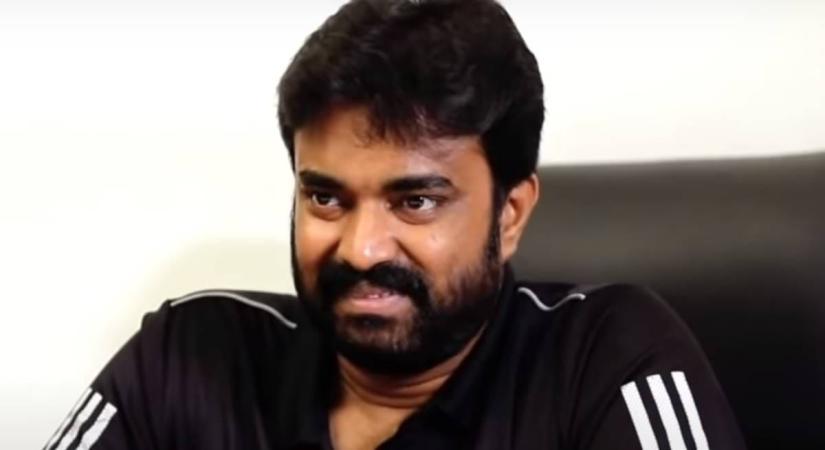 Director Vijay pens emotional letter to his late mom