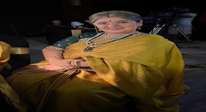 Chaya Vora.