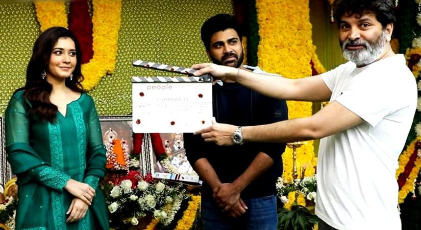 Sharwanand, Raashi Khanna film goes on floors with pooja.