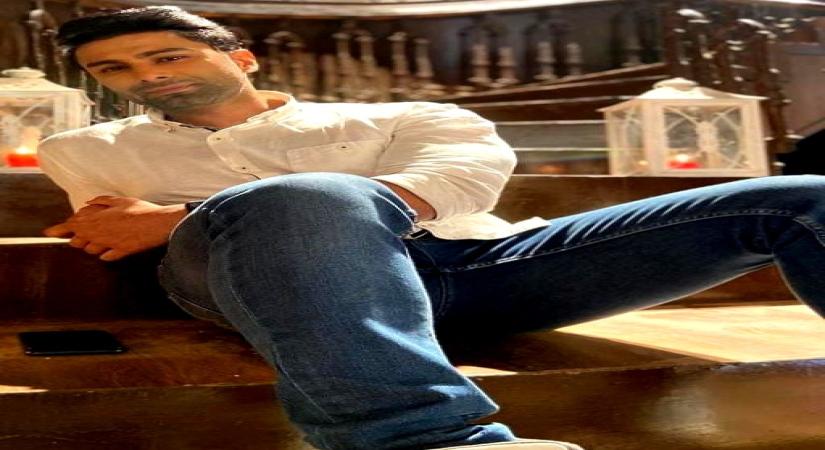 Abhinav  Kapoor.