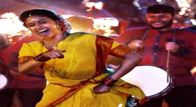 Keerthy Suresh's First Look From Nani-starrer 'Dasara' released.