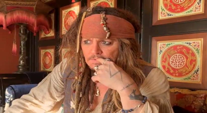 Johnny Depp reprises Jack Sparrow look to fulfil wish of terminally ill boy